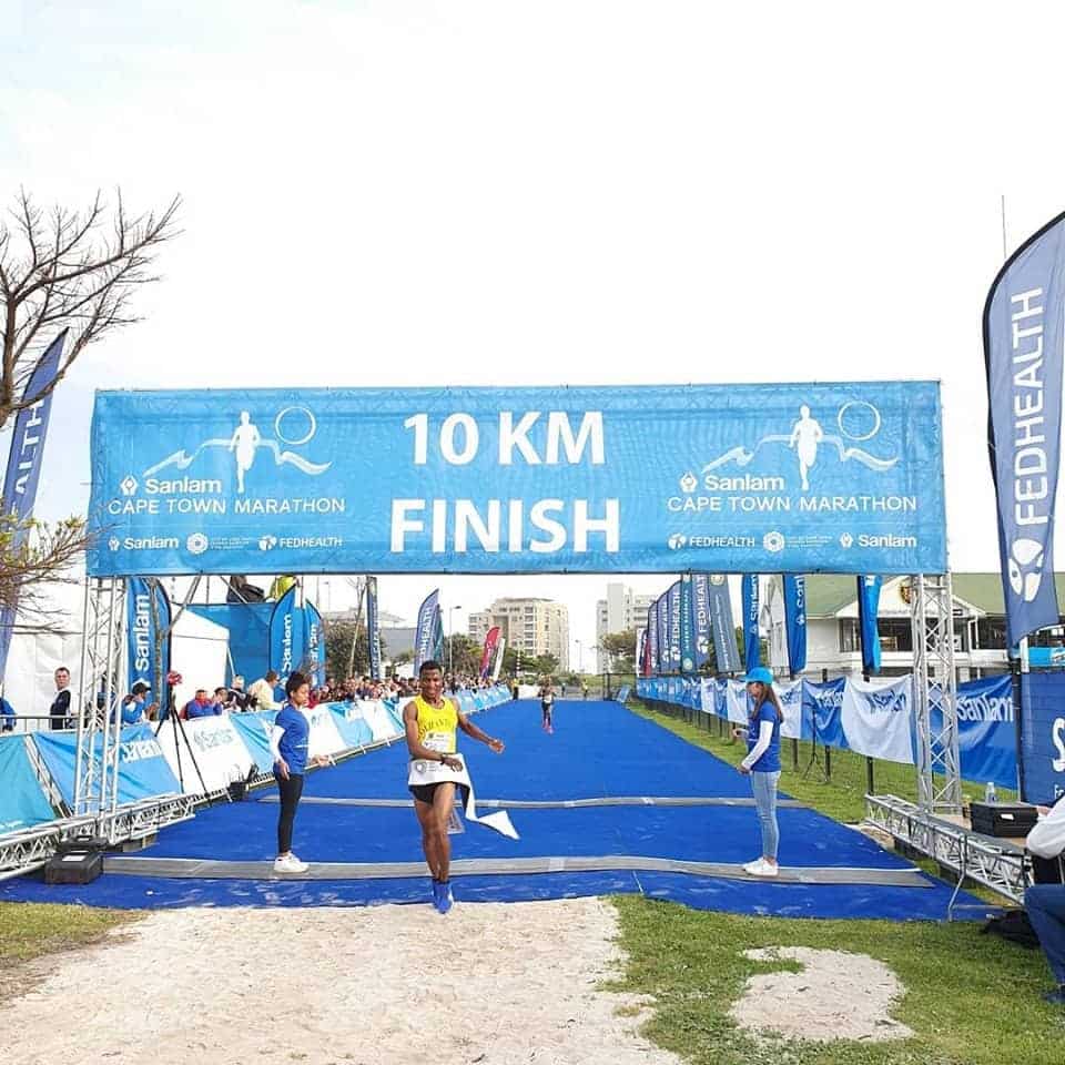 Kenyans Dominate The 2019 Cape Town Marathon - Runner's World