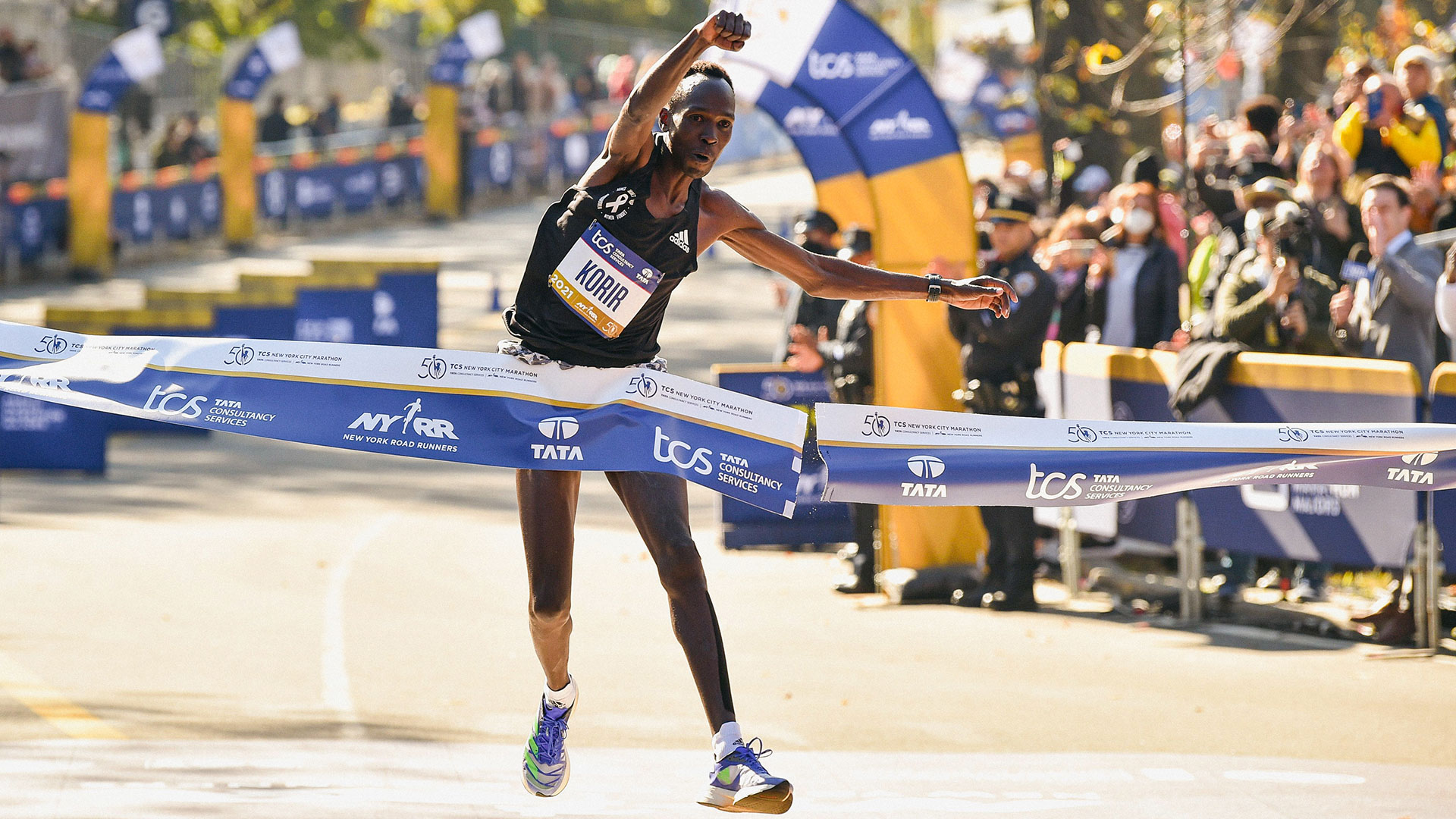 etiqueta trimestre Dedos de los pies adidas' Tokyo Gold Medalist Wins NYC Marathon - Runner's World